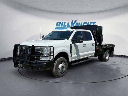New 2026 Ford F350 XL w/ XL Chrome Package AWD/4WD image 1