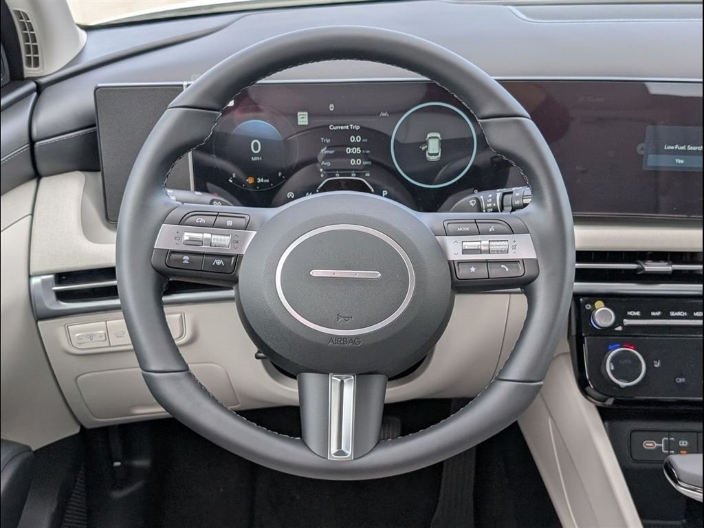 Used 2026 Hyundai Tucson SEL FWD image 10