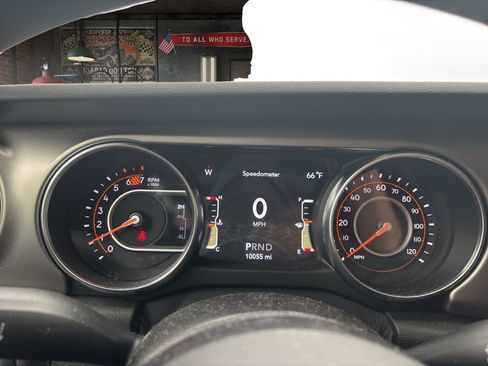 Used 2021 Jeep Wrangler Unlimited Sport AWD/4WD image 21