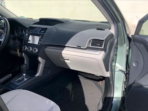 Used 2017 Subaru Forester 2.5i AWD/4WD image 23