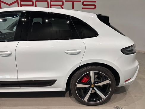 Used 2025 Porsche Macan GTS image 6