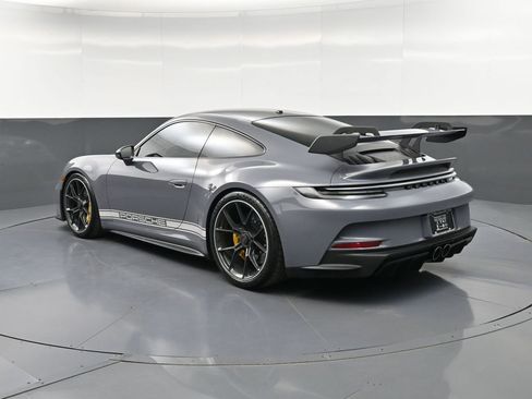 Certified 2022 Porsche 911 GT3 RWD image 3