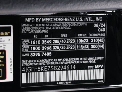 Used 2025 Mercedes-Benz GLS 63 AMG 4MATIC image 41