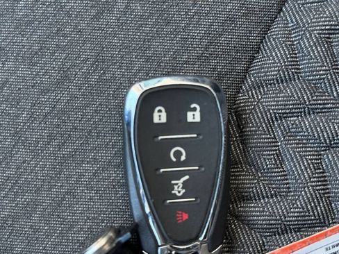 Used 2024 Chevrolet Equinox LT AWD/4WD image 20