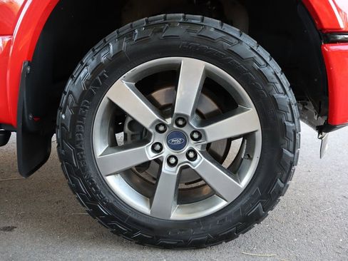 Used 2015 Ford F150 XLT w/ Equipment Group 302A Luxury image 43