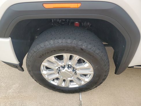 Used 2021 GMC Sierra 2500 Denali w/ Denali Ultimate Package AWD/4WD image 40