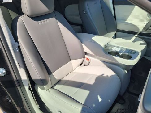 New 2026 Hyundai Ioniq 9 SEL image 18