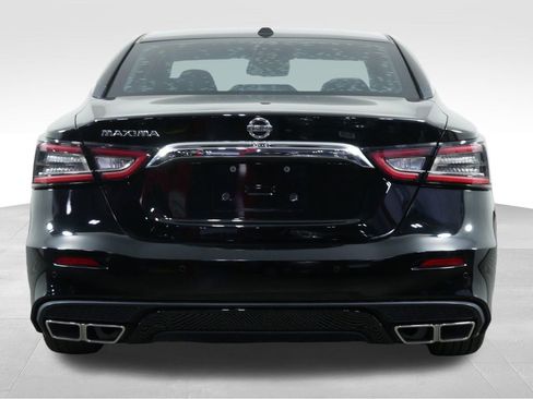 Used 2020 Nissan Maxima 3.5 S w/ Floor Mat Group FWD image 9