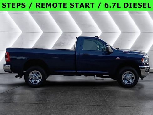 Used 2023 RAM 3500 Tradesman w/ Towing Technology Group image 7