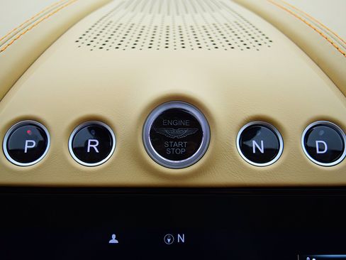 Used 2023 Aston Martin DBX 707 AWD/4WD image 37