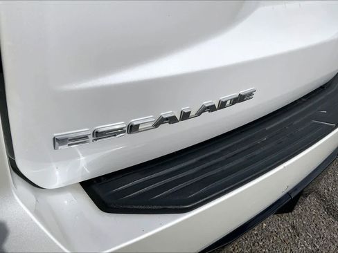 Used 2023 Cadillac Escalade ESV Premium Luxury w/ LPO, Floor Liner Package image 29