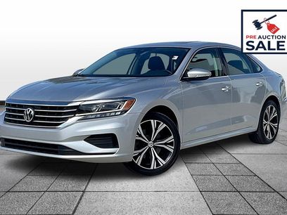 Used 2021 Volkswagen Passat 2.0T SE