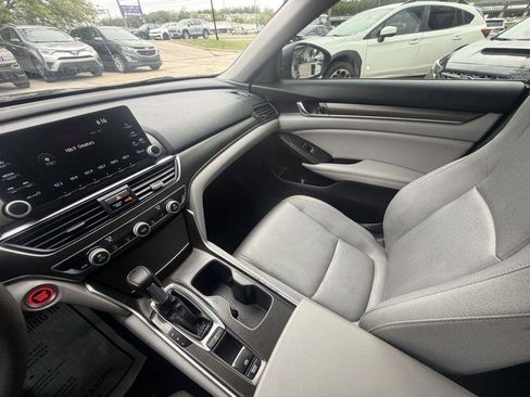 Used 2020 Honda Accord LX image 19