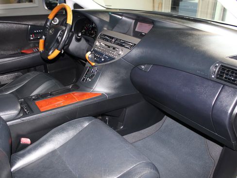 Used 2012 Lexus RX 350 FWD w/ Premium Pkg image 32
