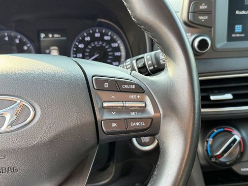 Used 2021 Hyundai Kona SEL AWD/4WD image 18