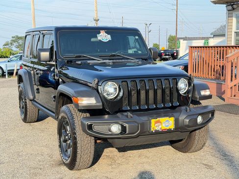 Used 2021 Jeep Wrangler Unlimited Sport AWD/4WD image 97