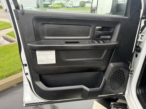 Used 2015 RAM 5500 Tradesman w/ Max Tow Package image 13