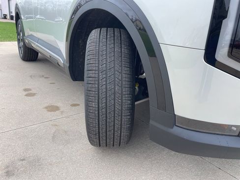 New 2027 Kia Telluride S image 18