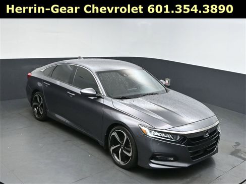Used 2018 Honda Accord Sport image 1