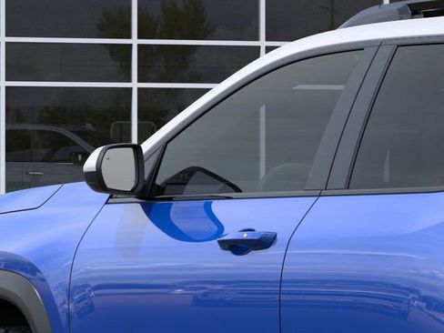 New 2026 Chevrolet Equinox ACTIV image 12