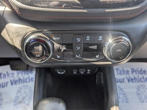 Used 2023 Chevrolet TrailBlazer RS w/ Sun and Liftgate Package AWD/4WD image 16
