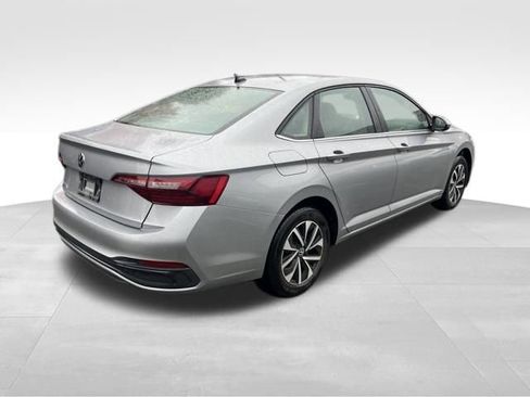 Used 2024 Volkswagen Jetta S image 37