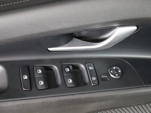 Used 2022 Hyundai Elantra SEL FWD image 20