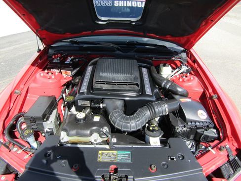 Used 2006 Ford Mustang GT RWD image 4