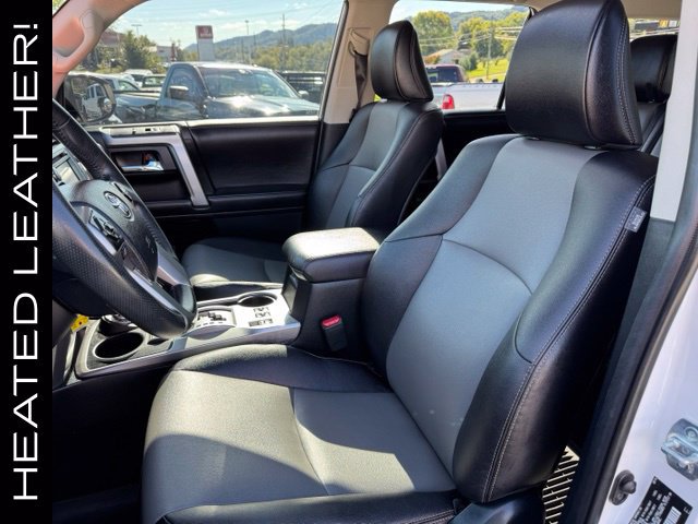 Used 2016 Toyota 4Runner SR5 Premium w/ Preferred Accessory Package AWD/4WD image 10