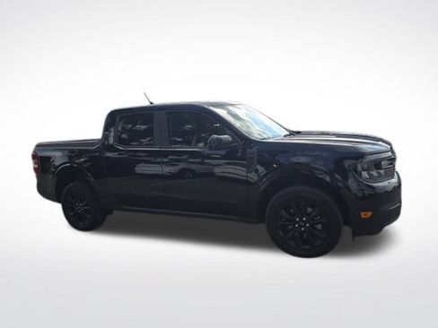 Used 2023 Ford Maverick XLT w/ Black Appearance Package FWD image 3