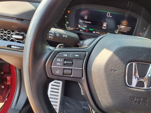 Used 2023 Honda Accord Sport image 16