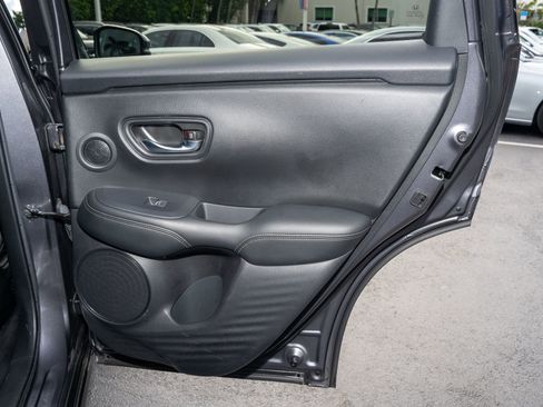 Used 2023 Honda HR-V EX-L image 13