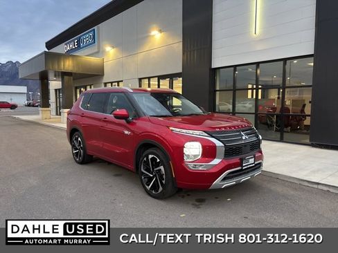 Used 2024 Mitsubishi Outlander SEL Black Edition image 1