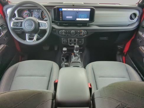 Used 2026 Jeep Wrangler Unlimited Sahara AWD/4WD image 49
