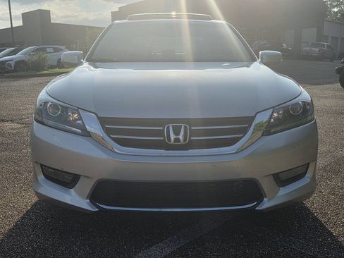 Used 2014 Honda Accord EX image 2