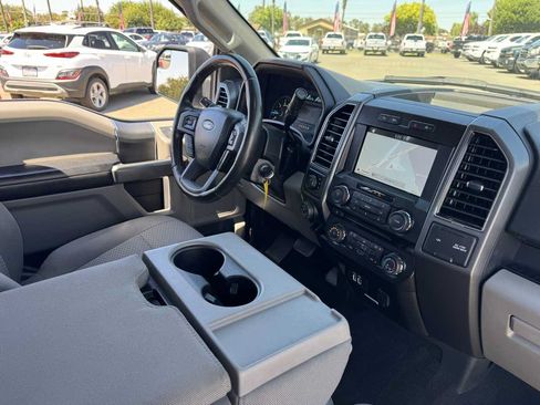 Used 2018 Ford F150 XLT w/ Equipment Group 302A Luxury AWD/4WD image 14