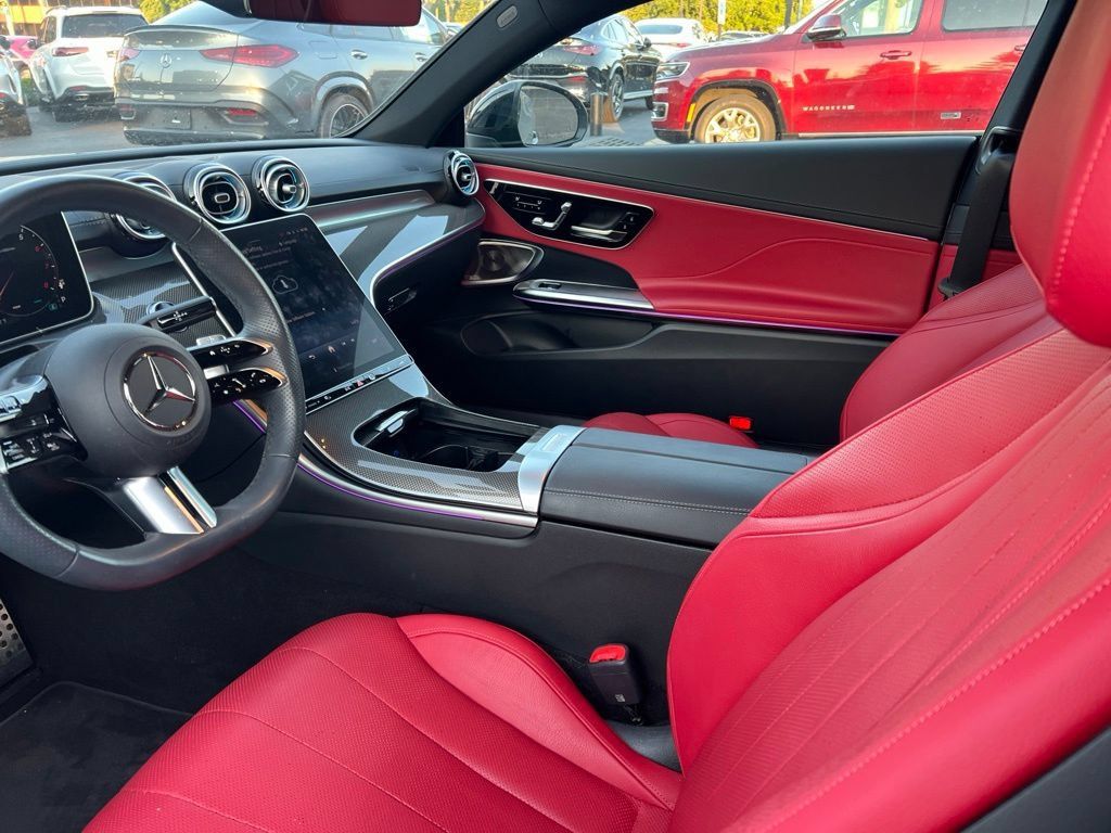 Used 2024 Mercedes-Benz CLE 450 4MATIC Coupe image 8