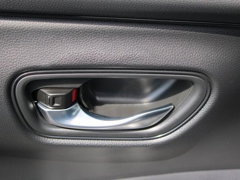 New 2026 Honda HR-V Sport image 17