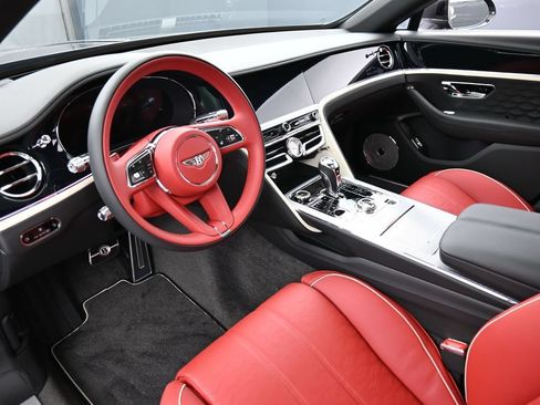 New 2026 Bentley Flying Spur Plug-In Hybrid AWD/4WD image 4