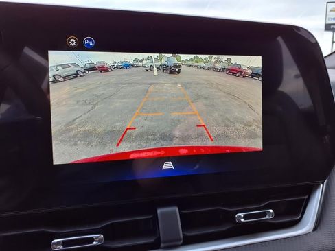 New 2026 Chevrolet Equinox LT w/ Convenience Package II image 14