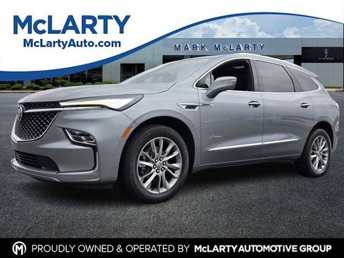 Used 2023 Buick Enclave Avenir w/ Avenir Technology Package AWD/4WD image 1