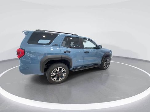 Certified 2025 Toyota 4Runner TRD Off-Road image 9
