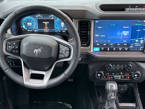 New 2025 Ford Bronco Outer Banks image 13