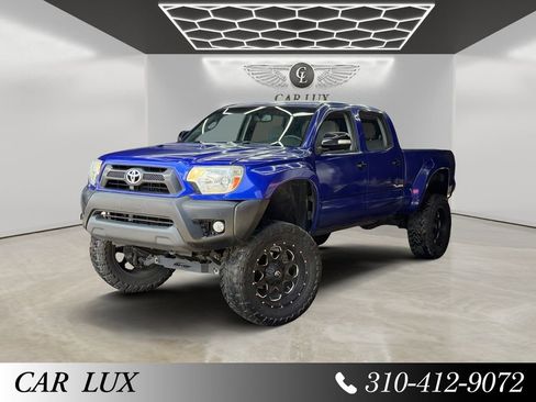 Used 2012 Toyota Tacoma PreRunner w/ TRD Sport Pkg RWD image 1