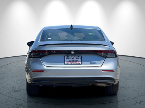 Used 2024 Honda Accord Sport image 5