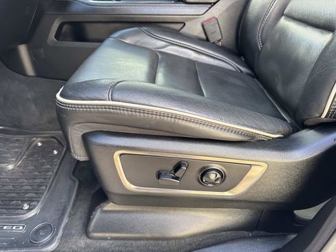 Used 2020 RAM 1500 Limited image 16