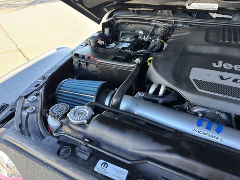 Used 2015 Jeep Wrangler Rubicon image 35