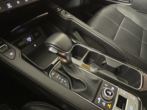 Used 2021 Kia Telluride SX w/ Nightfall Edition Package image 25