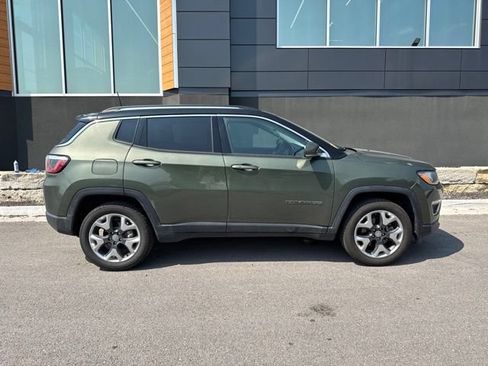 Used 2020 Jeep Compass Limited AWD/4WD image 2
