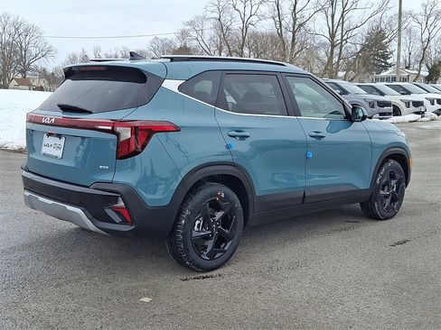 New 2026 Kia Seltos EX image 4